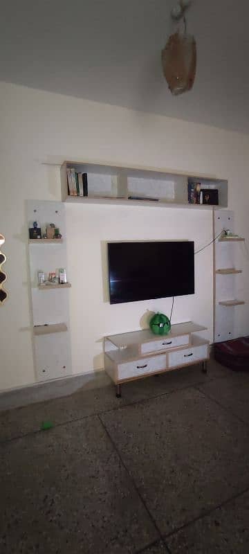 TV Rack and Decor 0