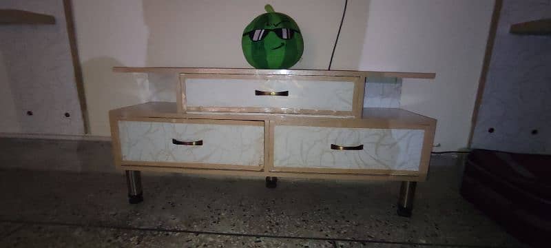 TV Rack and Decor 1