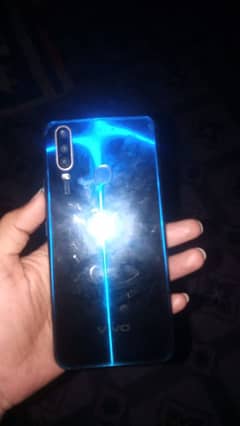 vivo y 19  contact 03172024159