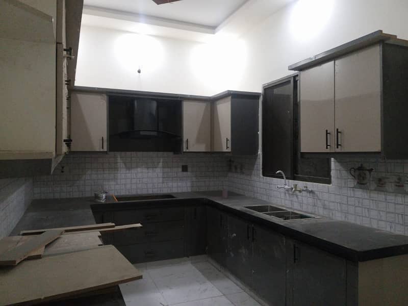 Brand New 4 Bed D/D Portion Available For Rent Prime Location Gulshan-e-iqbal Block-10A 7