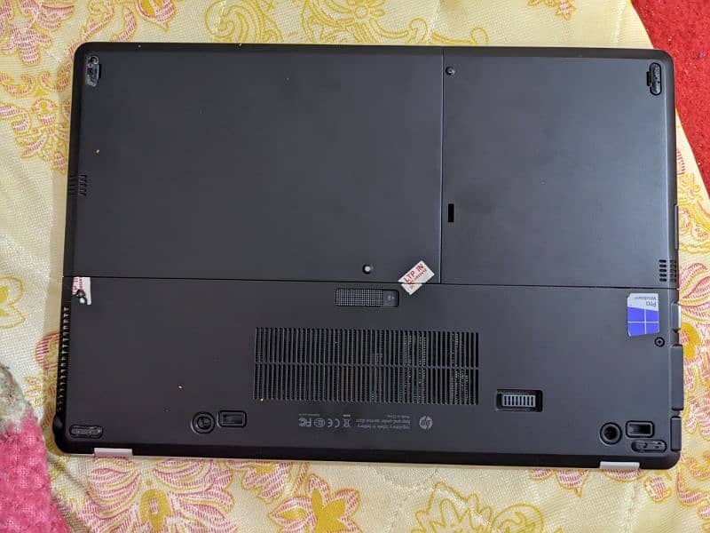 Hp Folio 9480m 4