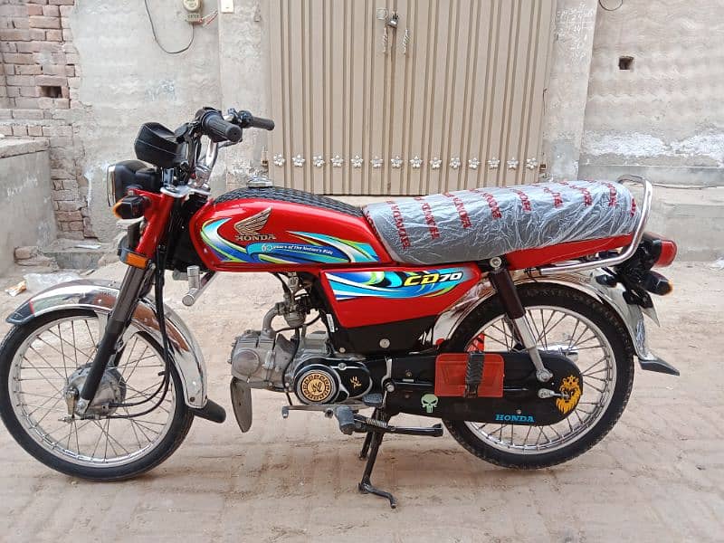 Honda CD 70 Model 2024 bike for sale 0316.2486186 0301.1952338 0