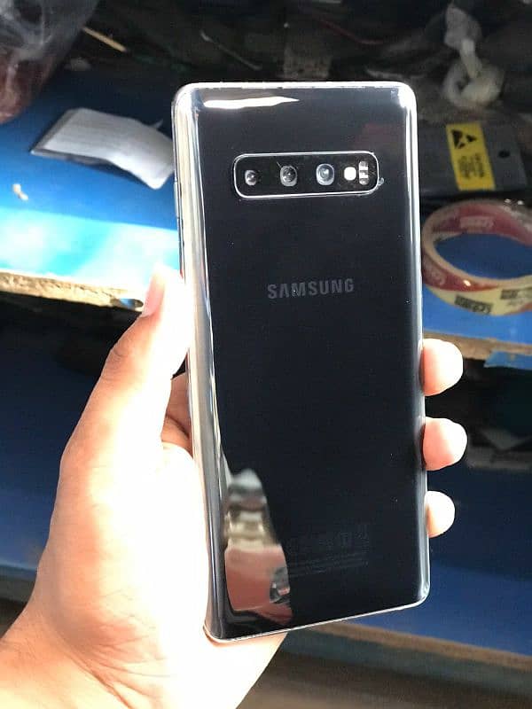 Samsung S10 plus 4