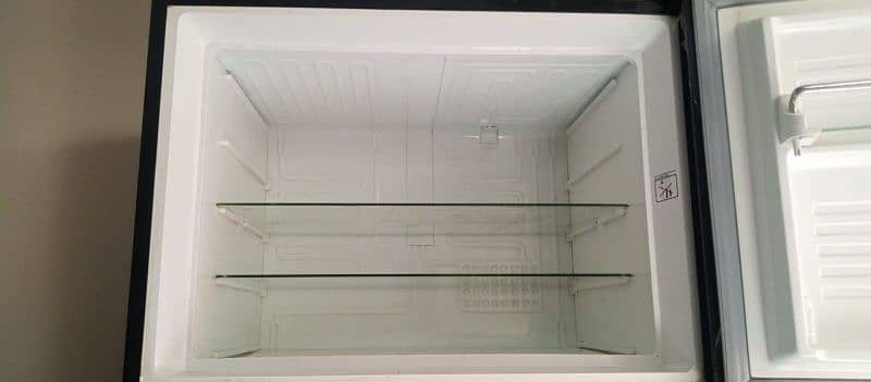 Dawlance Fridge (E-001572) Urgent sale 2