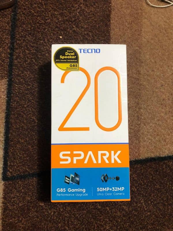 Tecno spark 20. . . . . 12/256 3