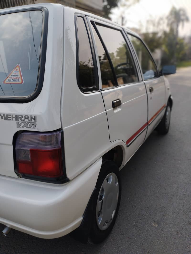 Suzuki Mehran VXR 2017 5