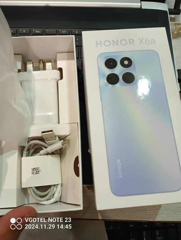 Honor x6a 4/128 single hand used 5