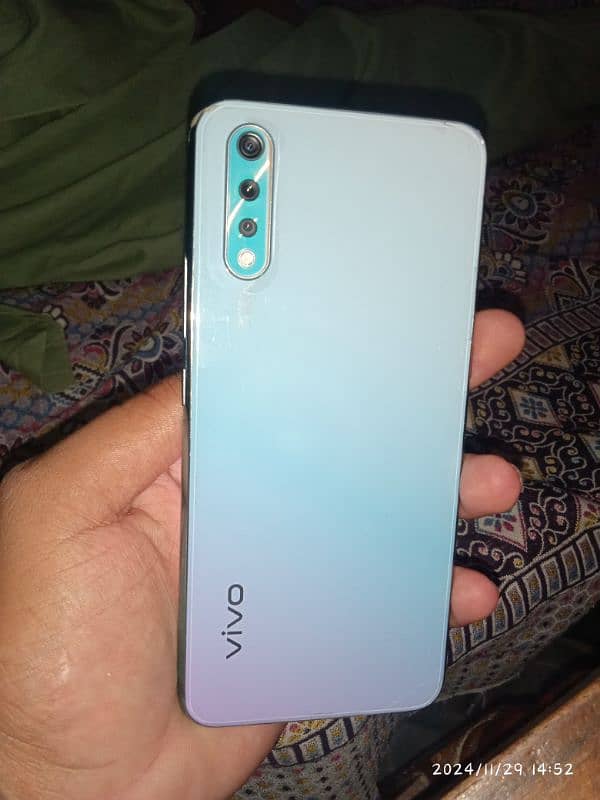 vivo s1 6gb 128gb lush condition 0