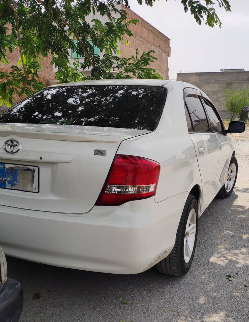 Toyota Corolla Axio 2009 X 1