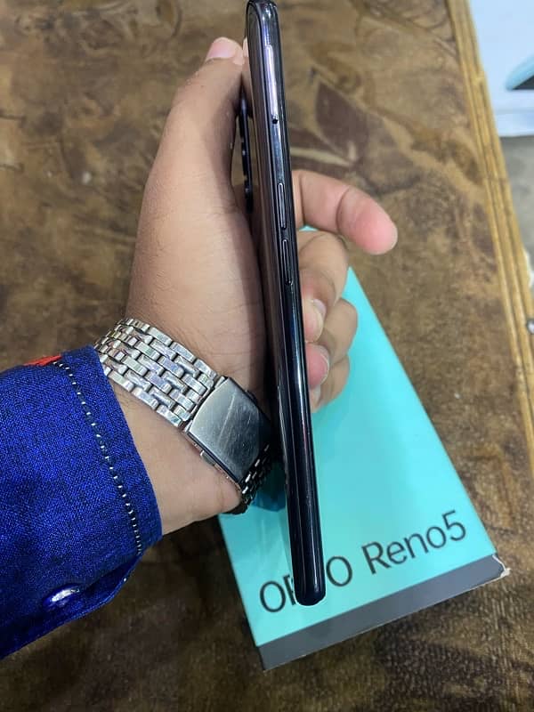 oppo Reno 5 with box 4