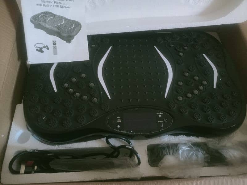 Ultrathin Body Slimmer Fat Burning Vibration Plate 1