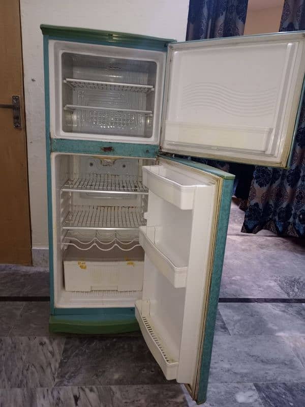 Fridge For Sale In Jhelum Cantt Condition 8.5/10 1