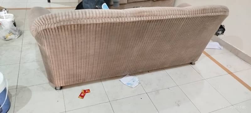 sofa for sale all ok saaf hain new all set  contact no: 03351722225 5