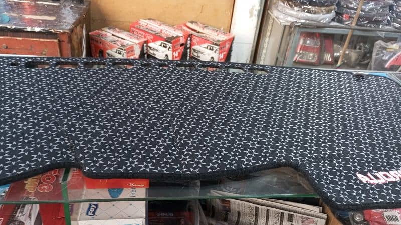 car dash board mat 1