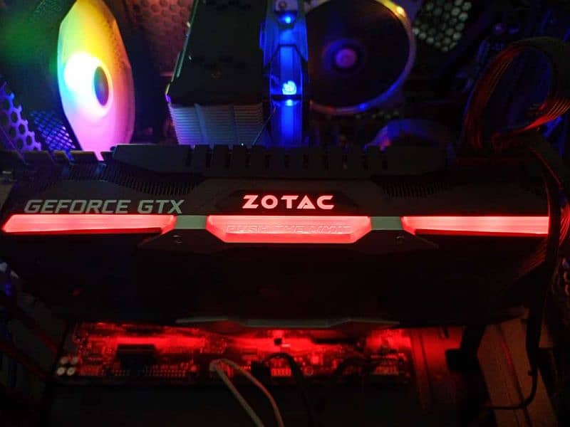 zotac amp exteme gtx 1080ti in super duper condition 4