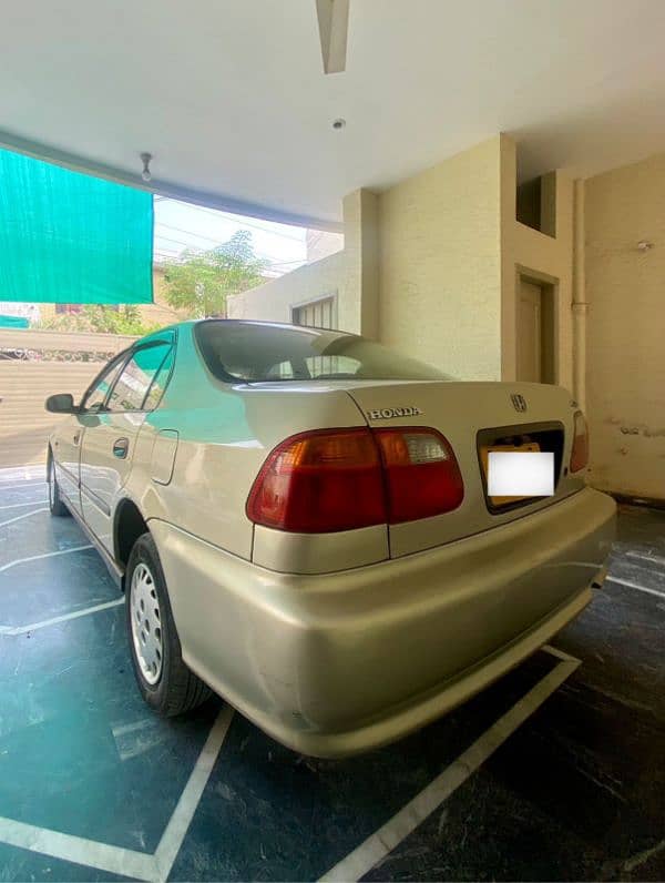 Honda Civic EXi 2000 4