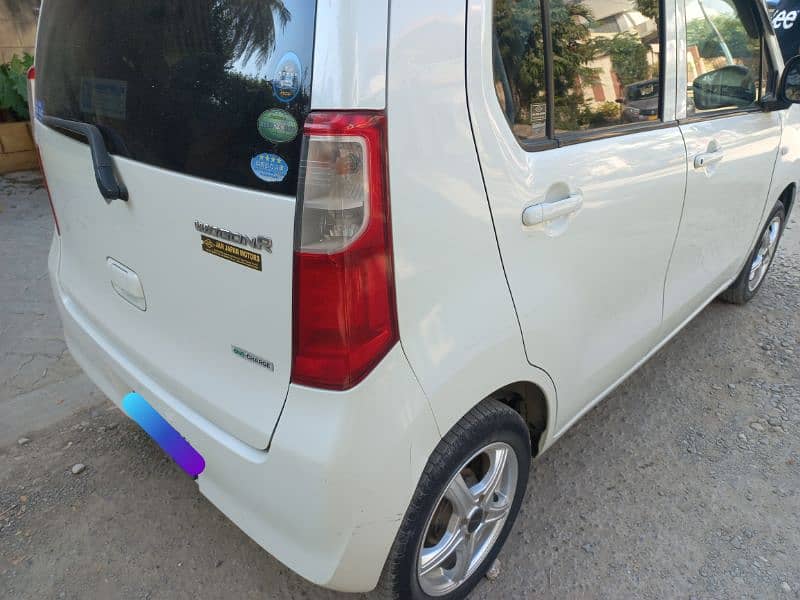 Suzuki Wagon R 2015 5