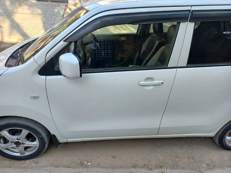 Suzuki Wagon R 2015 7