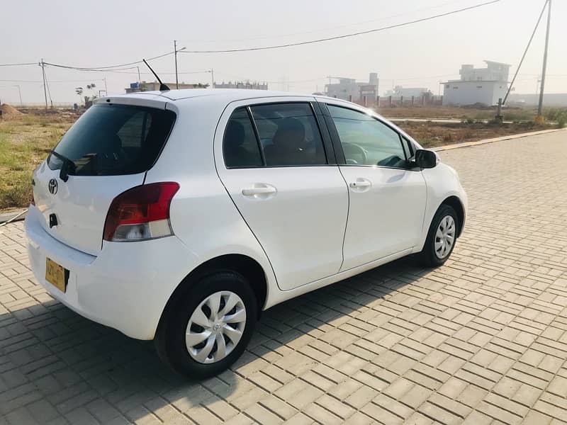 Toyota Vitz 2010 2013 4