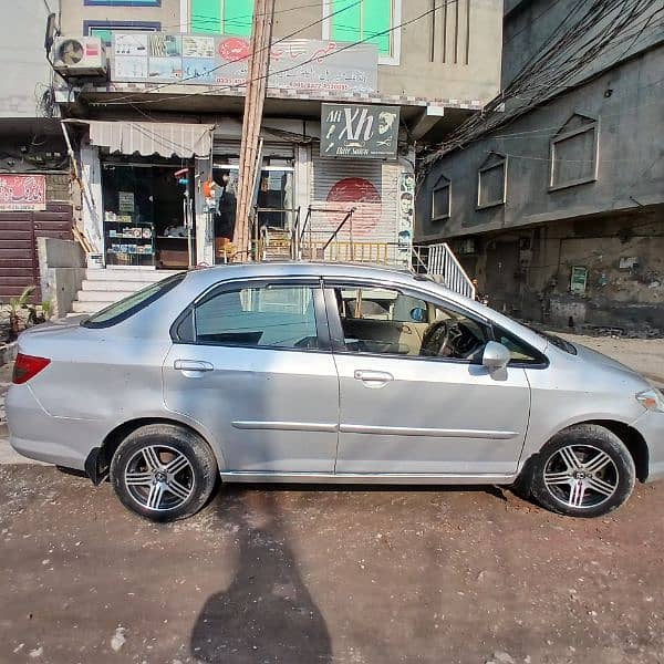 Honda City IDSI 2005 3