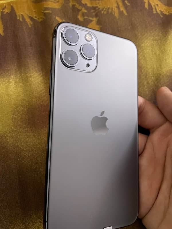 iPhone 11 pro Pta approved 0