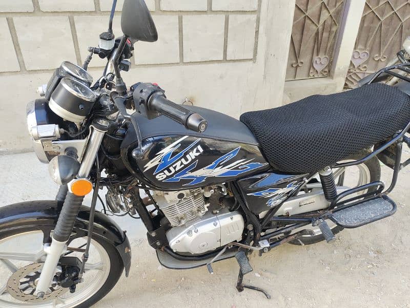 suzuki gs150 SE 0