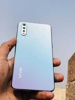 vivo s1