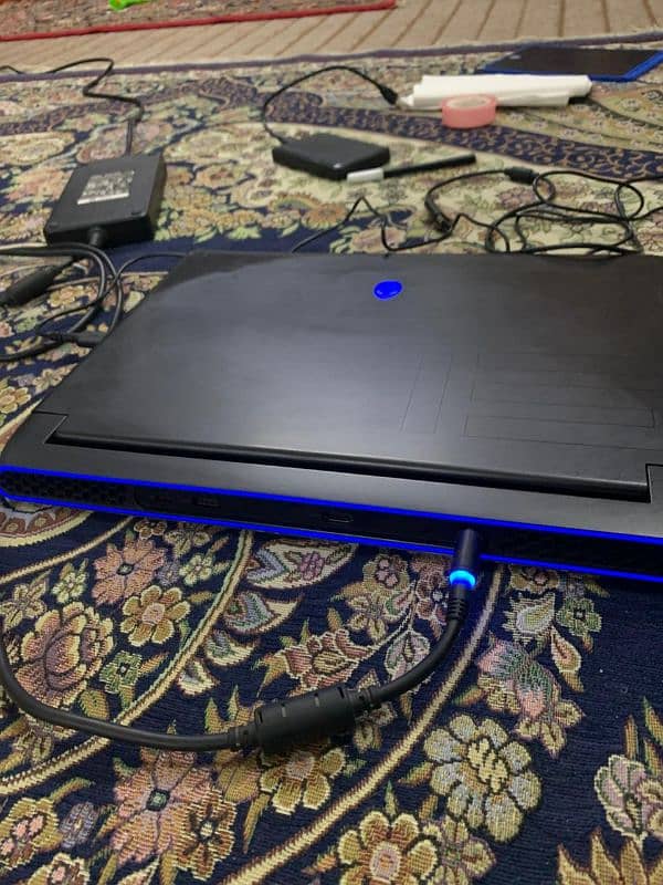 Alienware M15 R5 Gaming Laptop 1