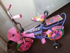 v beautiful and good condition baby cycle