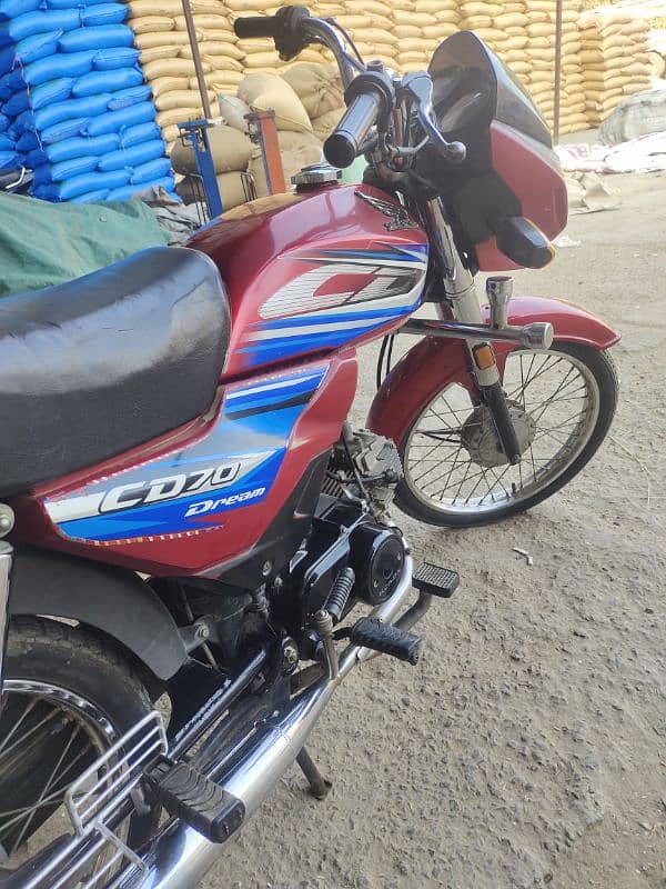 Honda Cd 70 Dream 2019 Model Total Genion 1