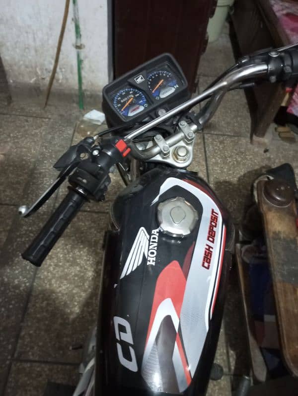 honda 125 special edition total pack bike 5