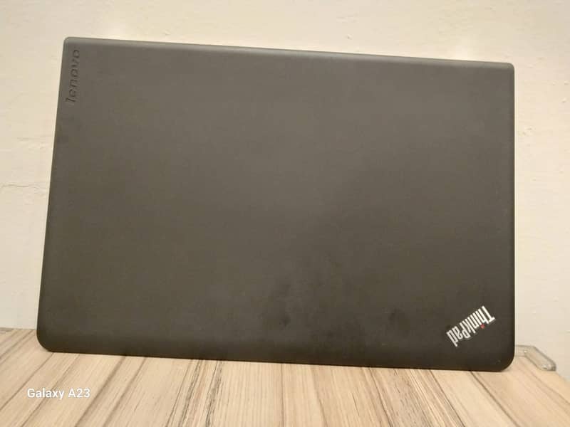 lenovo 6 generation ram 8gb 256gb stoarge corei5 gbl speaker best con 0