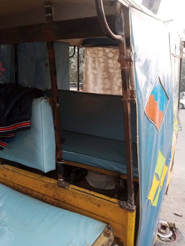 6 Seater Rikshaw 2