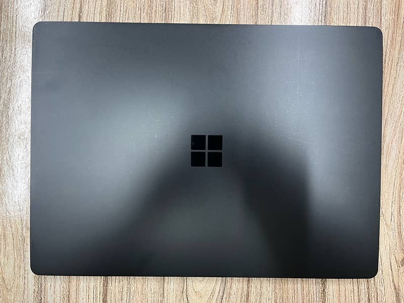 Microsoft Surface Laptop 3 i5-10th 8/256gb 2k laptop for sale 7