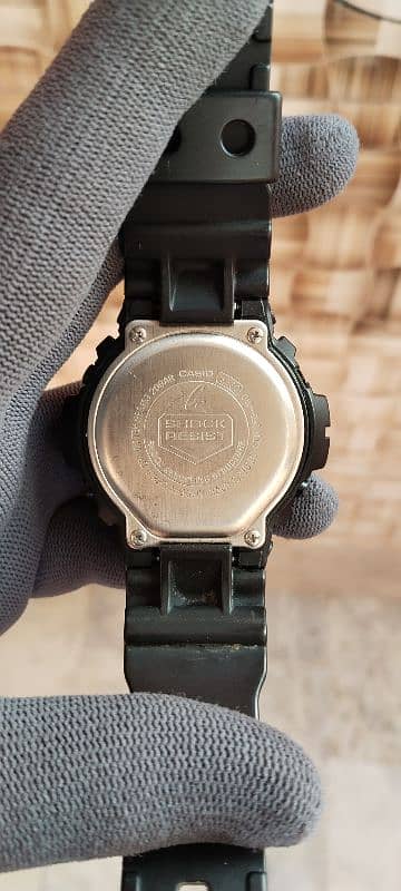 G-Shock original watch beautiful rare model very reasonable price. 4