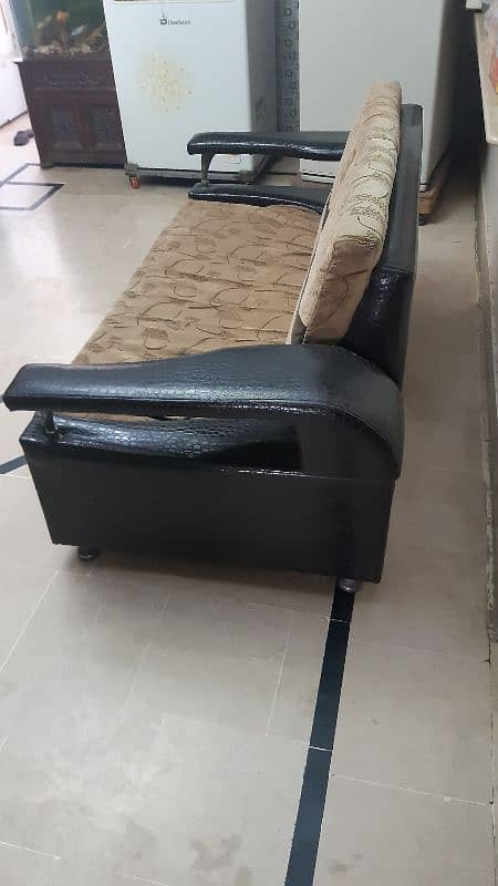 2 seater sofa 1