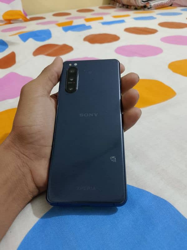 Sony Xperia 5 mark 2 1