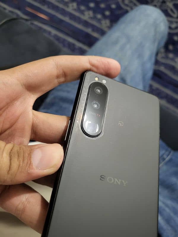 Sony Xperia 5 mark 3 5