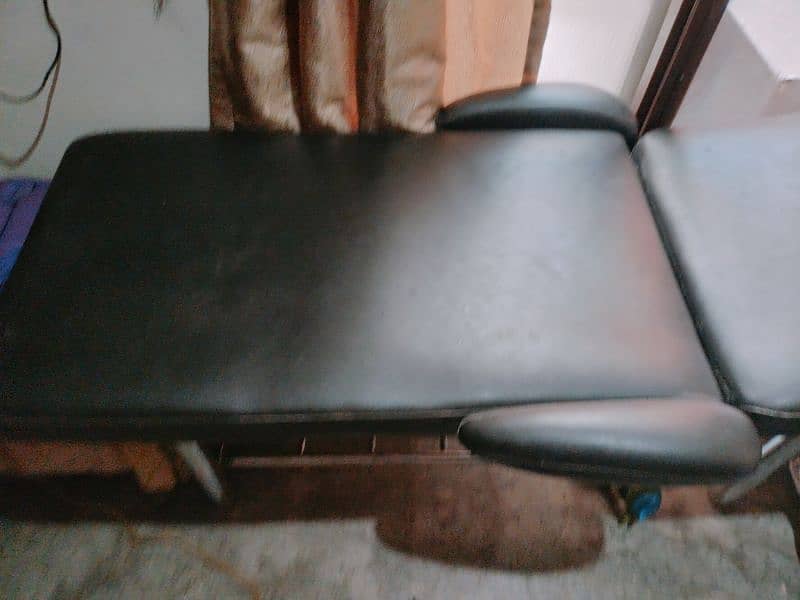 Polr chair Nd polr bed 9