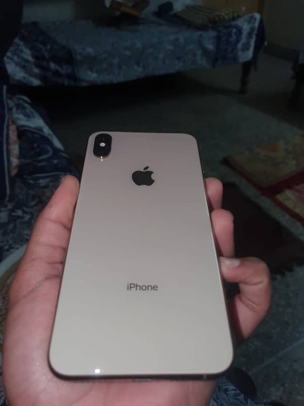 iphone xs max PTA Aproved (256) with box 0