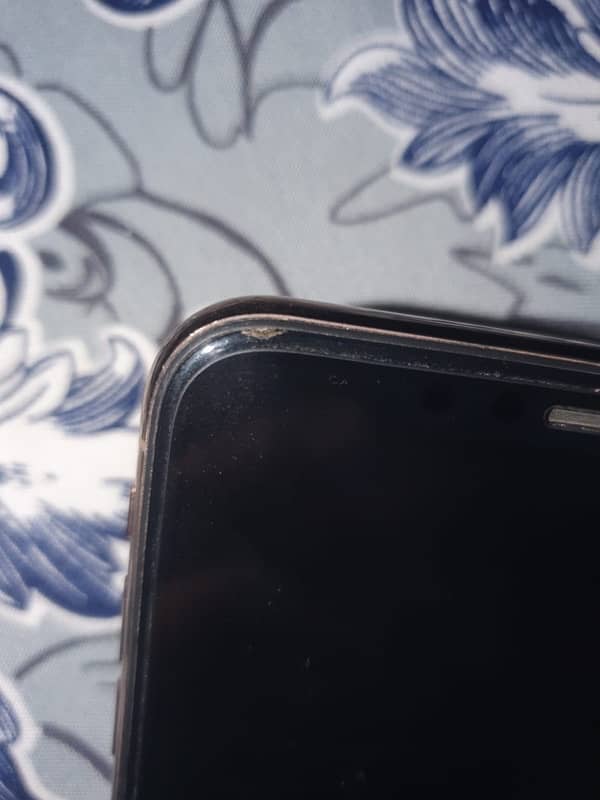 iphone xs max PTA Aproved (256) with box 2