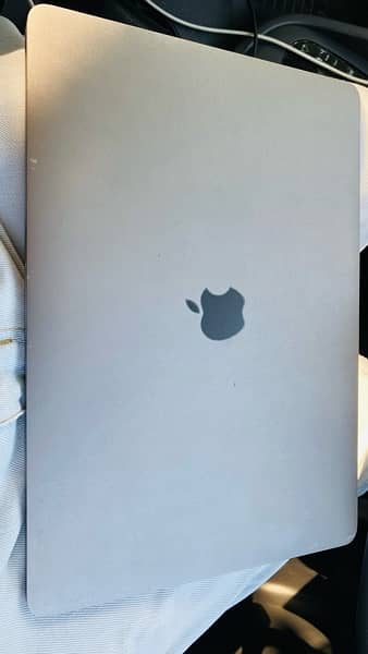 MacBook Pro 2020 original | 16Gb ram 512gb ssd | 100% original parts 1