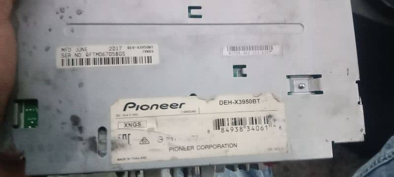 pioneer original Bluetooth and USB port brand new condition like New 3