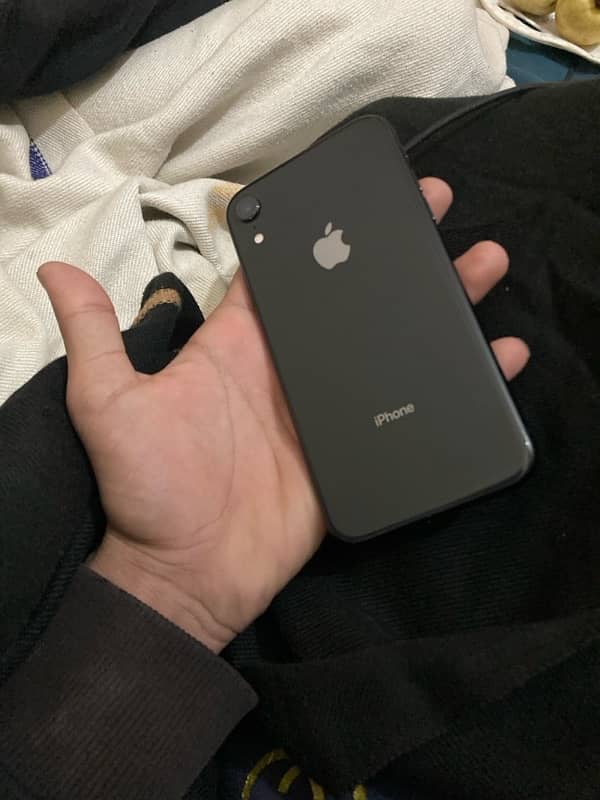 IPhone Xr 64Gb Sim working 2