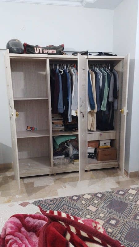 3 door cupboard 2