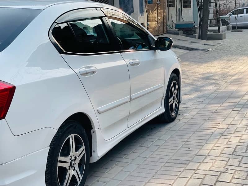 Honda City IVTEC 2018 4