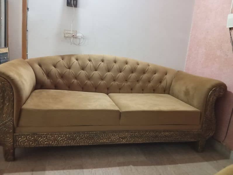 sofa with wooden table for sale 5