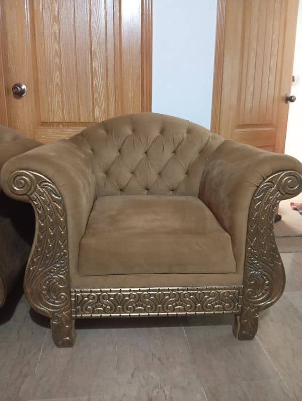 sofa with wooden table for sale 6