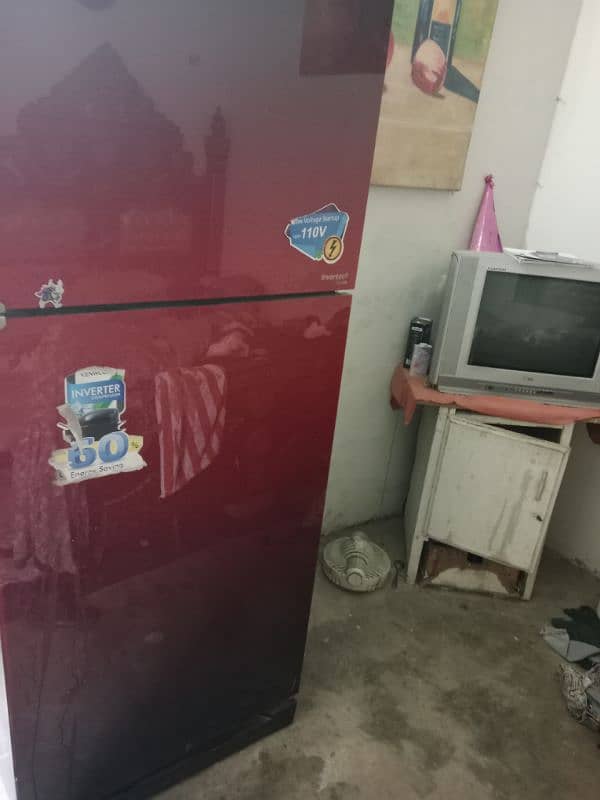 selling a new fridge 6