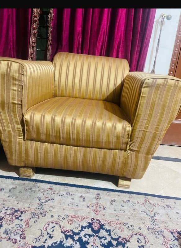 golden color beautiful sofa set 1